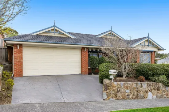 13 Lynch Court, Berwick VIC 3806-Image
