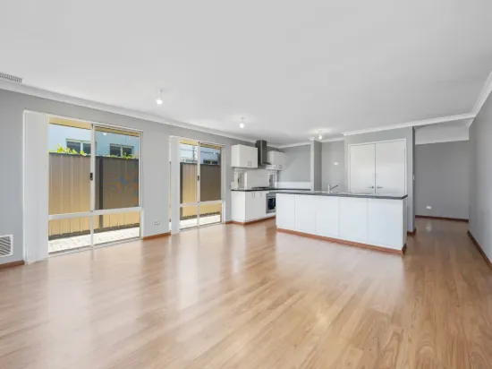13 Macmillan Boulevard, Canning Vale, WA 6155-Image