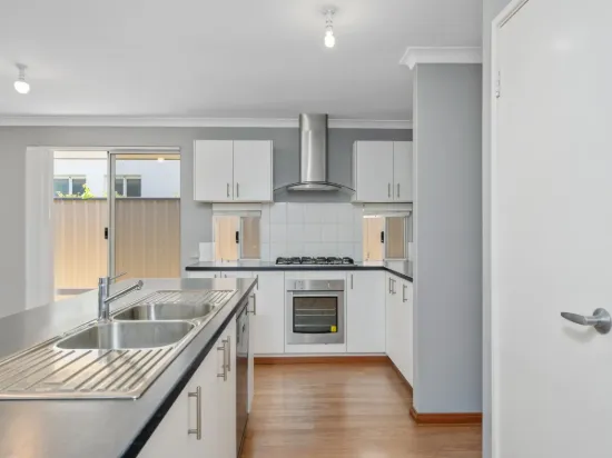 13 Macmillan Boulevard, Canning Vale, WA 6155-Image