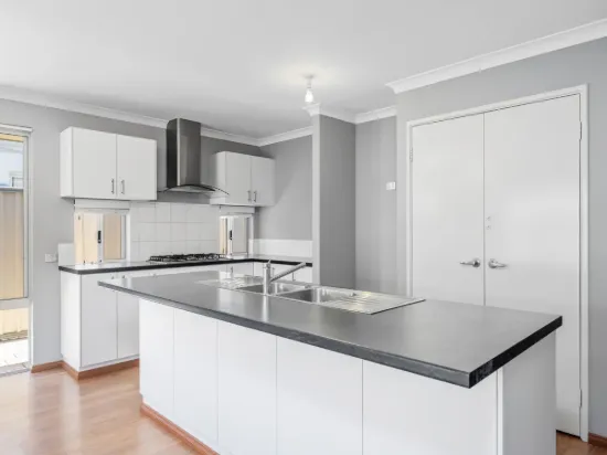 13 Macmillan Boulevard, Canning Vale, WA 6155-Image