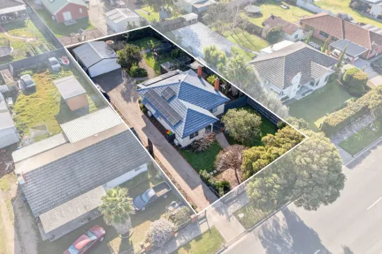 13 Maffra Road, Heyfield, Vic 3858