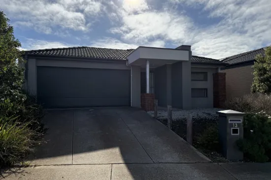 13 Magpie Street, Brookfield, Vic 3338