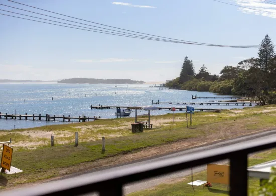 13 Main Street, Manning Point, NSW 2430