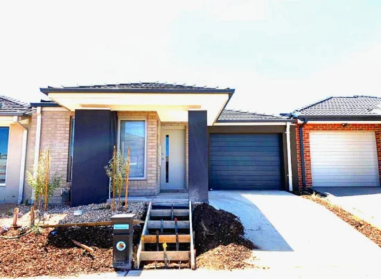 13 Major Way, Tarneit, Vic 3029 - For Rent