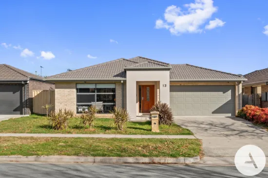 13 Marie Pitt Street, Franklin, ACT 2913