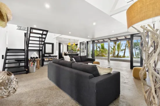 13 Marine Parade, Newell, Qld 4873