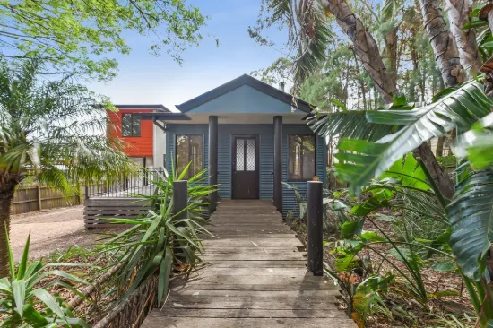 13 Mary Street, Mount Lofty, Qld 4350
