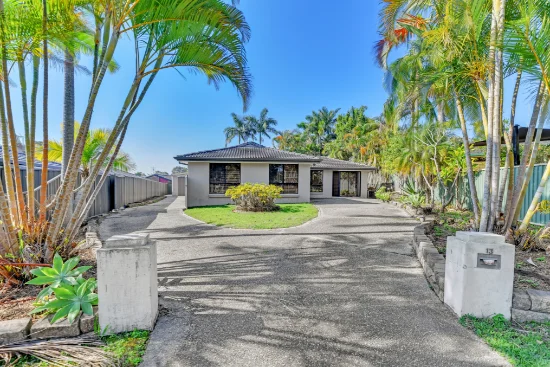13 Midvale Place, Helensvale, Qld 4212 - For Rent