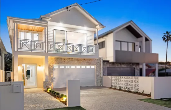 13 Morehead Avenue, Norman Park, Qld 4170