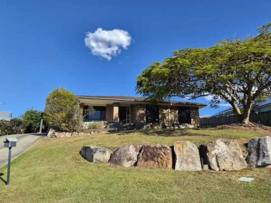 13 Moreton Court, Southside, Qld 4570