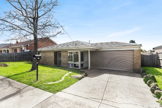 13 Mountfield Road, Mitcham, Vic 3132