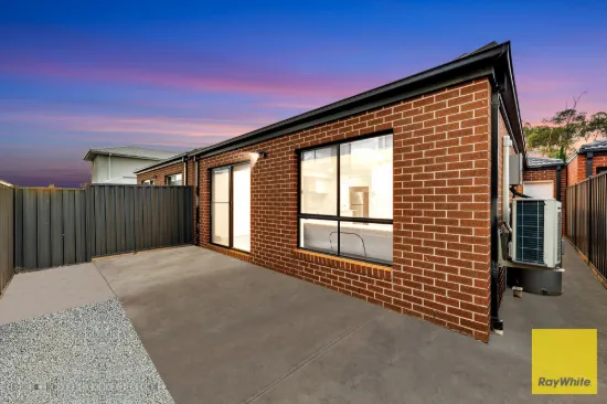 13 Namadgi Crescent, Truganina, Vic 3029-Image