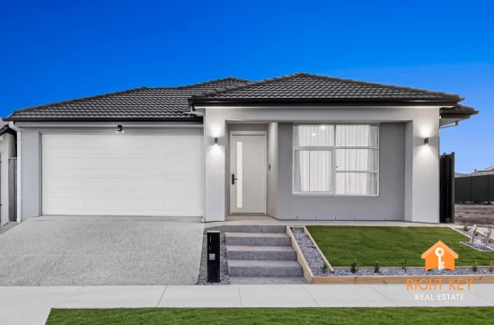13 Noorat Rd, Beveridge, Vic 3753