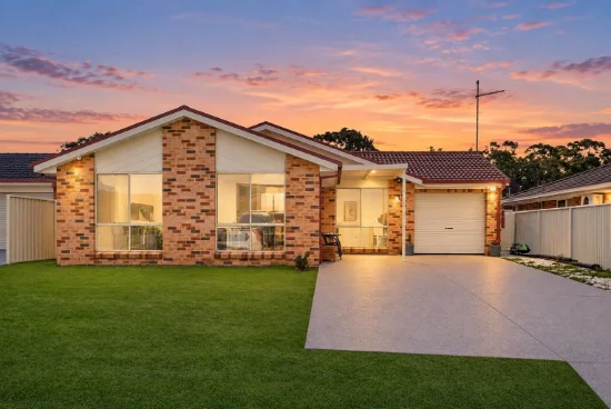 13 Nymboida Avenue, Hoxton Park, NSW 2171