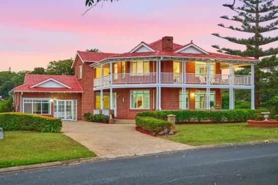 13 Oceanview Terrace, Port Macquarie, NSW 2444