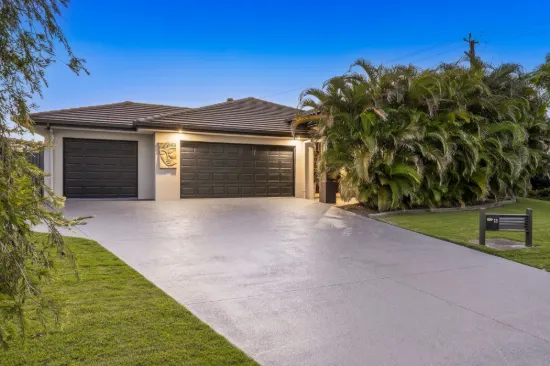 13 Pacific Place, Beerwah, Qld 4519