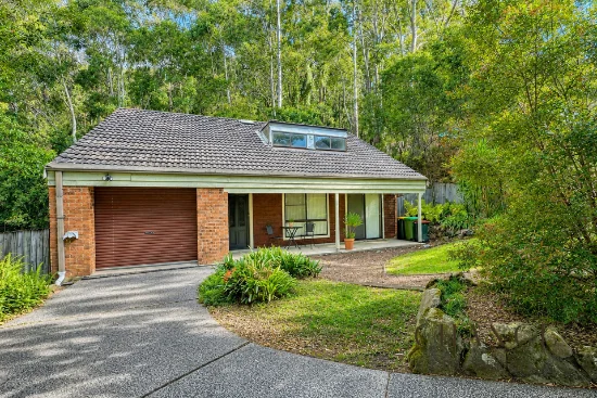 13 Pamela Close, Green Point, NSW 2251