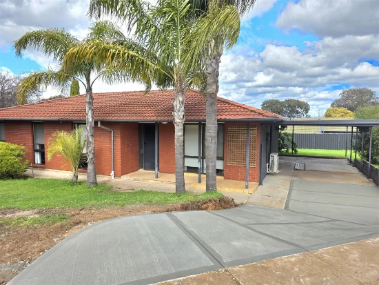 13 Pandora Crt, Modbury Heights, SA 5092