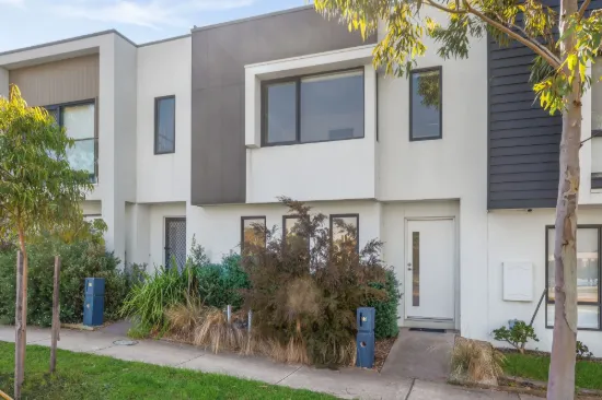 13 Parkfield Boulevard, Charlemont, Vic 3217