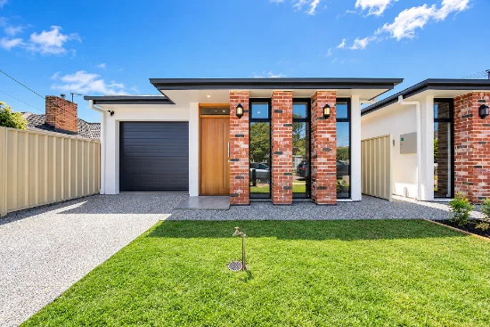 13 Parkwood Grove, Mitchell Park, SA 5043