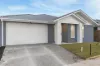 13 Penstone Crescent, Lara, Vic 3212