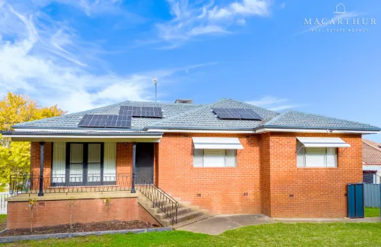 13 Plumpton Road, Kooringal, NSW 2650