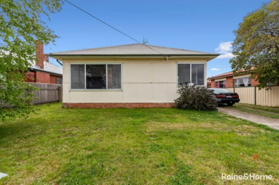 13 Princes Avenue, Goulburn, NSW 2580