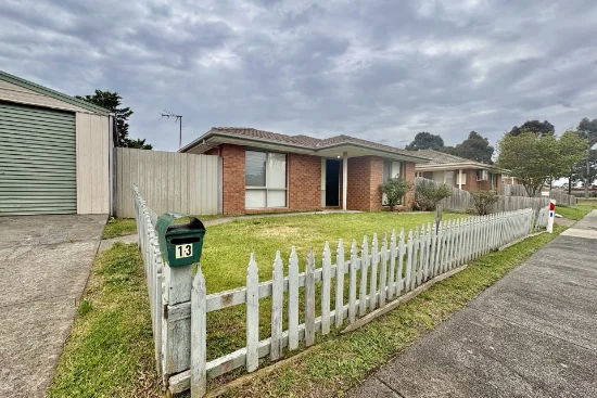 13 Rachel Drive, Cranbourne, Vic 3977 - For Rent