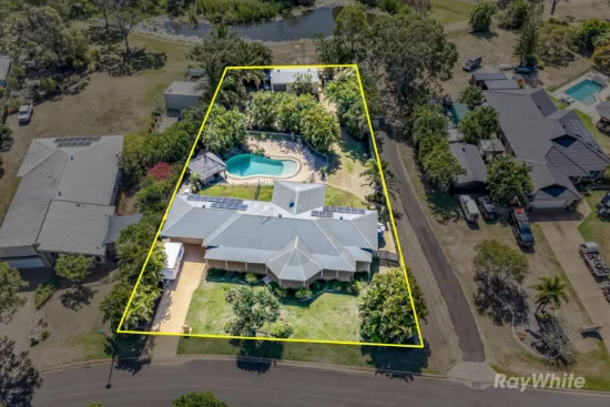 13 Raewood Close, Coral Cove QLD 4670-Image