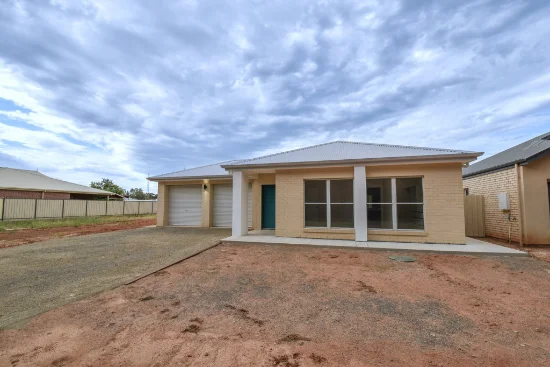 13 Railway Terrace, Crystal Brook, SA 5523