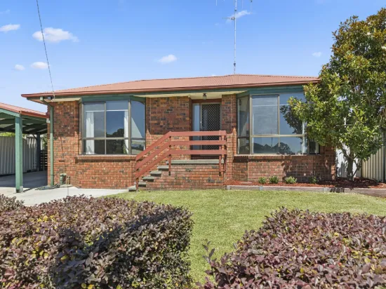 13 Redbank Road, Seymour, Vic 3660