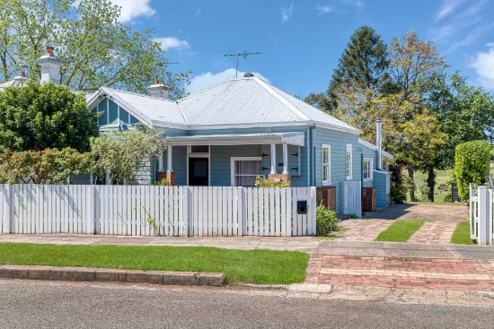 13 Regent Street, Maitland, NSW 2320