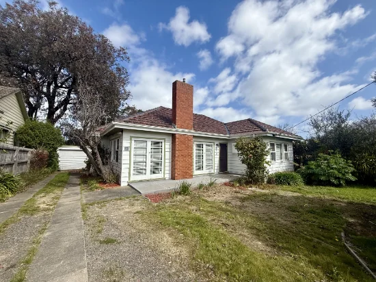 13 Roberts Avenue, Box Hill South, Vic 3128
