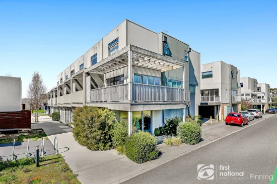 13 Rocket Lane, Cranbourne North, Vic 3977 - For Sale