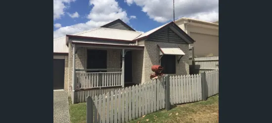 13 Rocky Cape Street, Springfield Lakes, Qld 4300