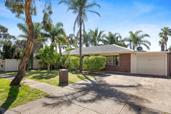 13 Rogers Crescent, Paralowie, SA 5108