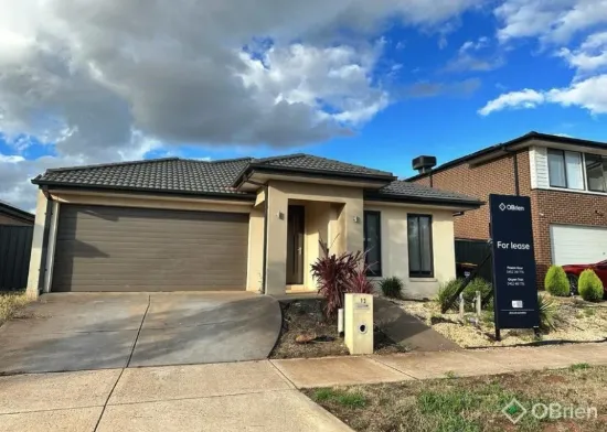 13 Runcorn Crescent, Strathtulloh, Vic 3338