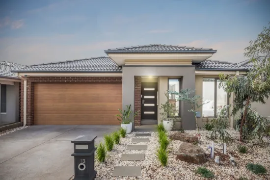 13 Sandor Terrace, Charlemont, Vic 3217
