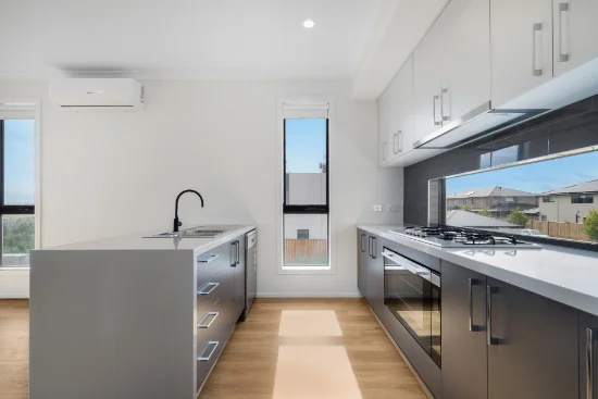 13 Sapper Lane, Berwick, Vic 3806