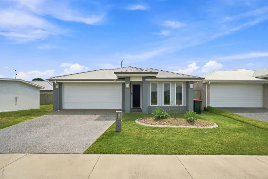 13 Seagull Circuit, Point Vernon, Qld 4655