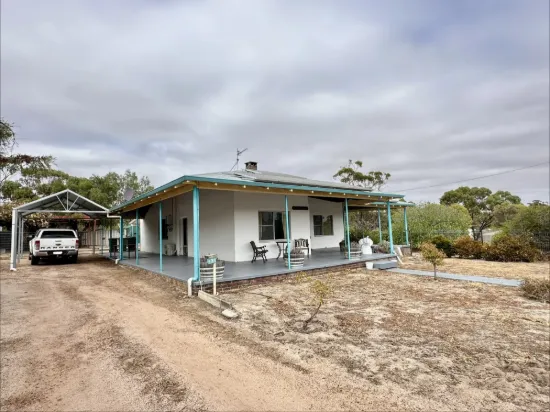 13 Sharow Street, Pingelly, WA 6308