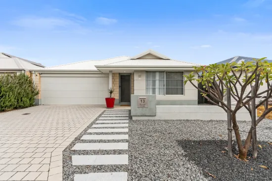 13 Shimmer Chase, Eglinton, WA 6034