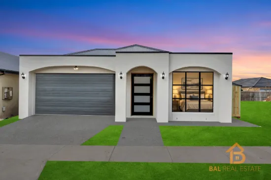 13 Sprinter Drive, Thornhill Park, Vic 3335