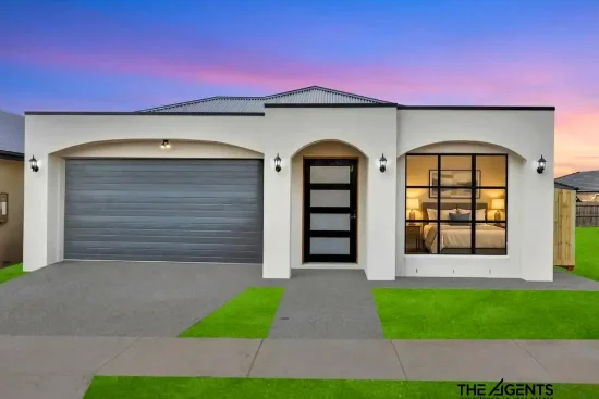 13 Sprinter Drive, Thornhill Park, Vic 3335