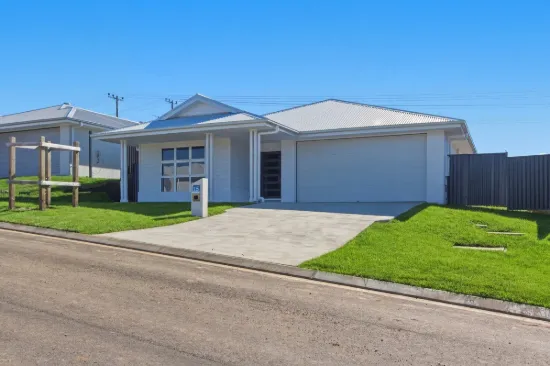 13 Staghorn Street, Thrumster, NSW 2444