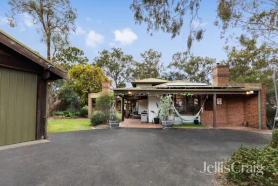 13 Stamford Court, Eltham, Vic 3095