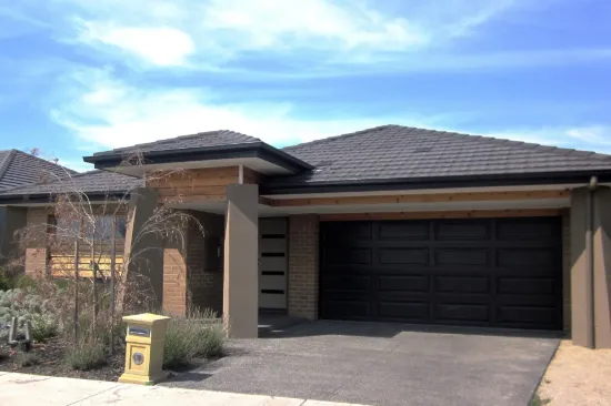 13 Starlight Gardens, Epping, Vic 3076