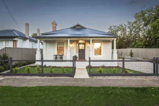 13 Sternberg Street, Kennington, Vic 3550