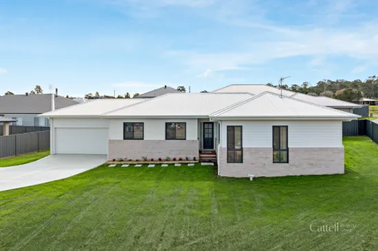 13 Stonebark Court, Greta, NSW 2334