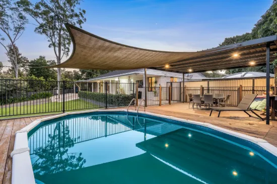 13 Strawberry Road, Beerwah, Qld 4519